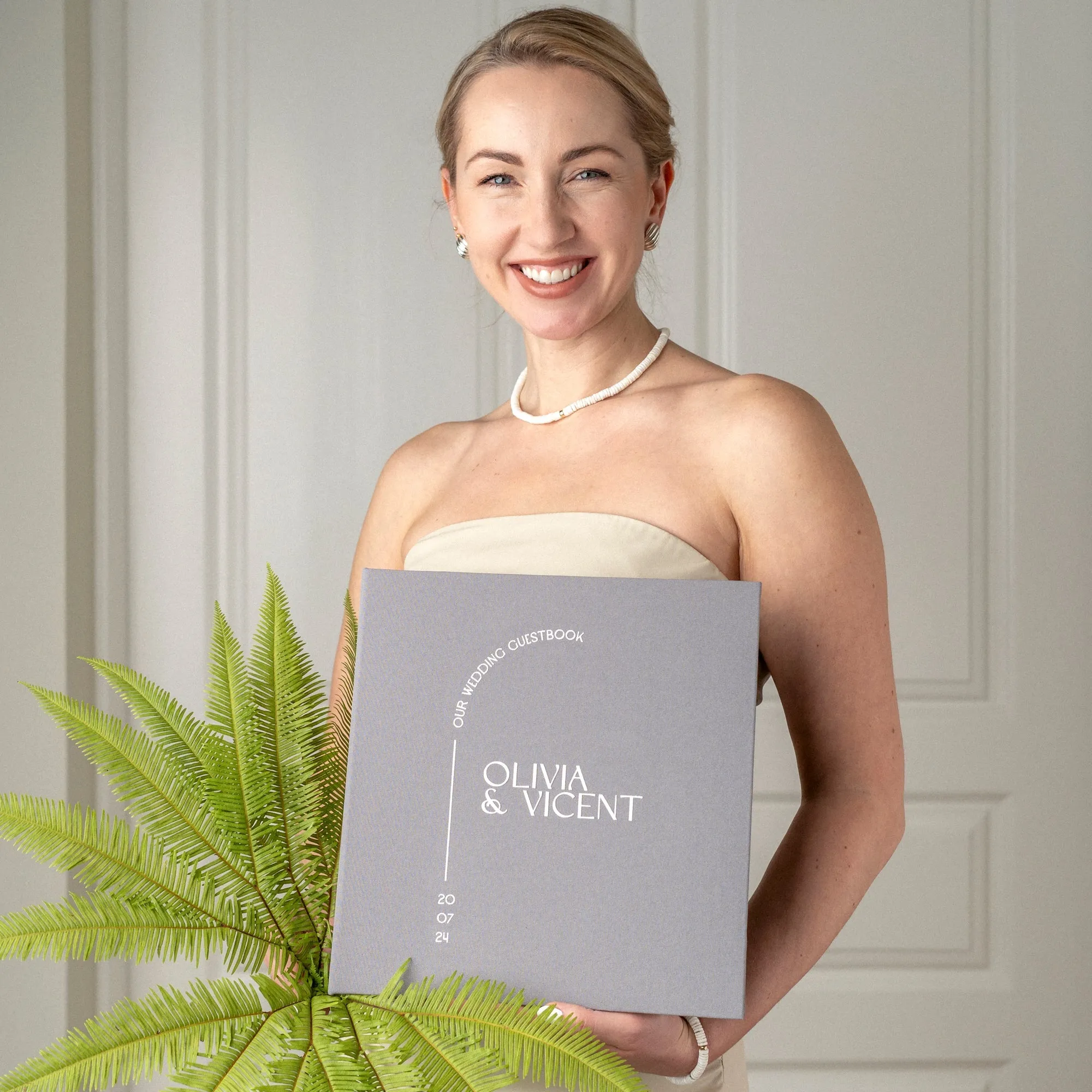 Gray   White Velour | Guest Book ♡