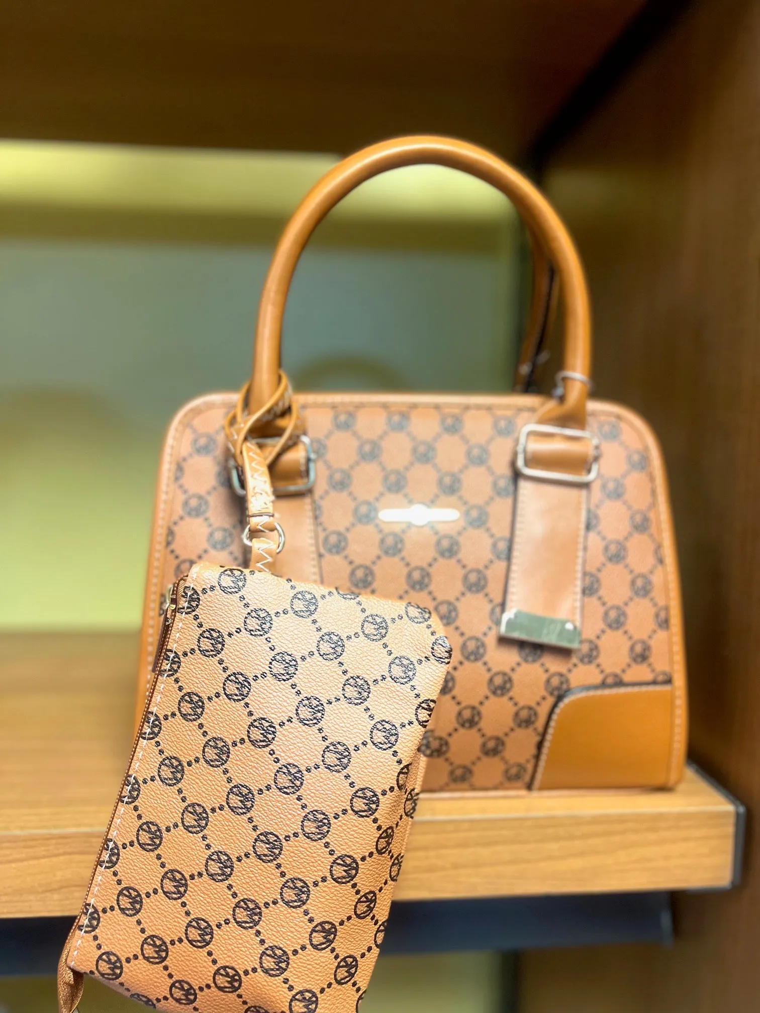 PEANUT BROWN WALLET PURSE