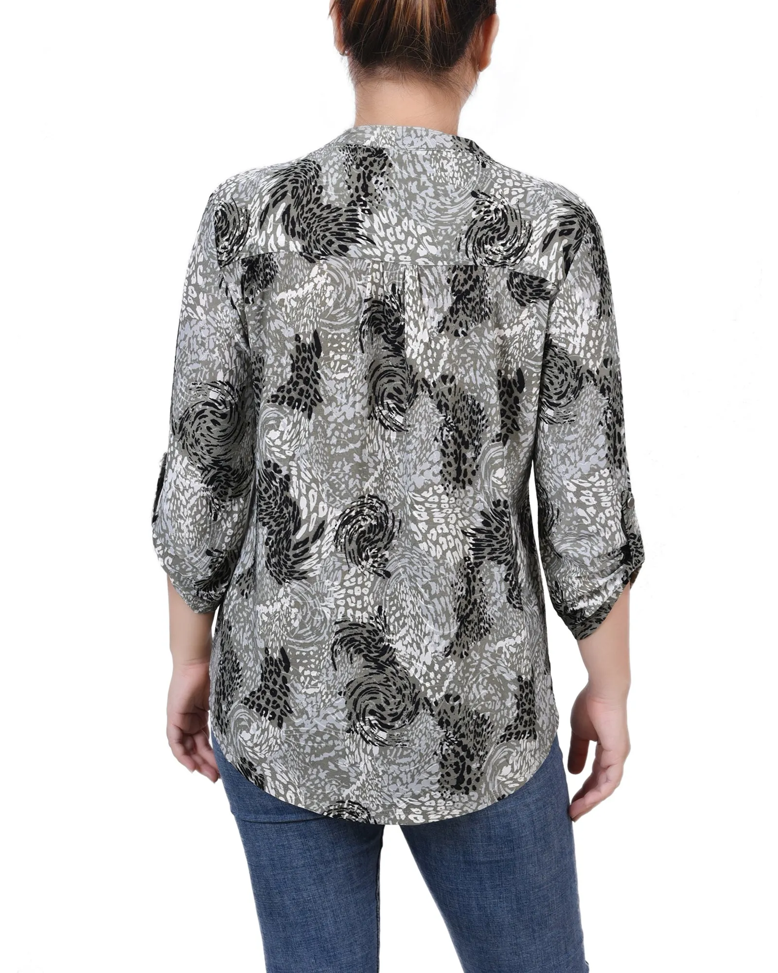 Petite 3/4 Sleeve Roll Tab Y Neck Pullover Top