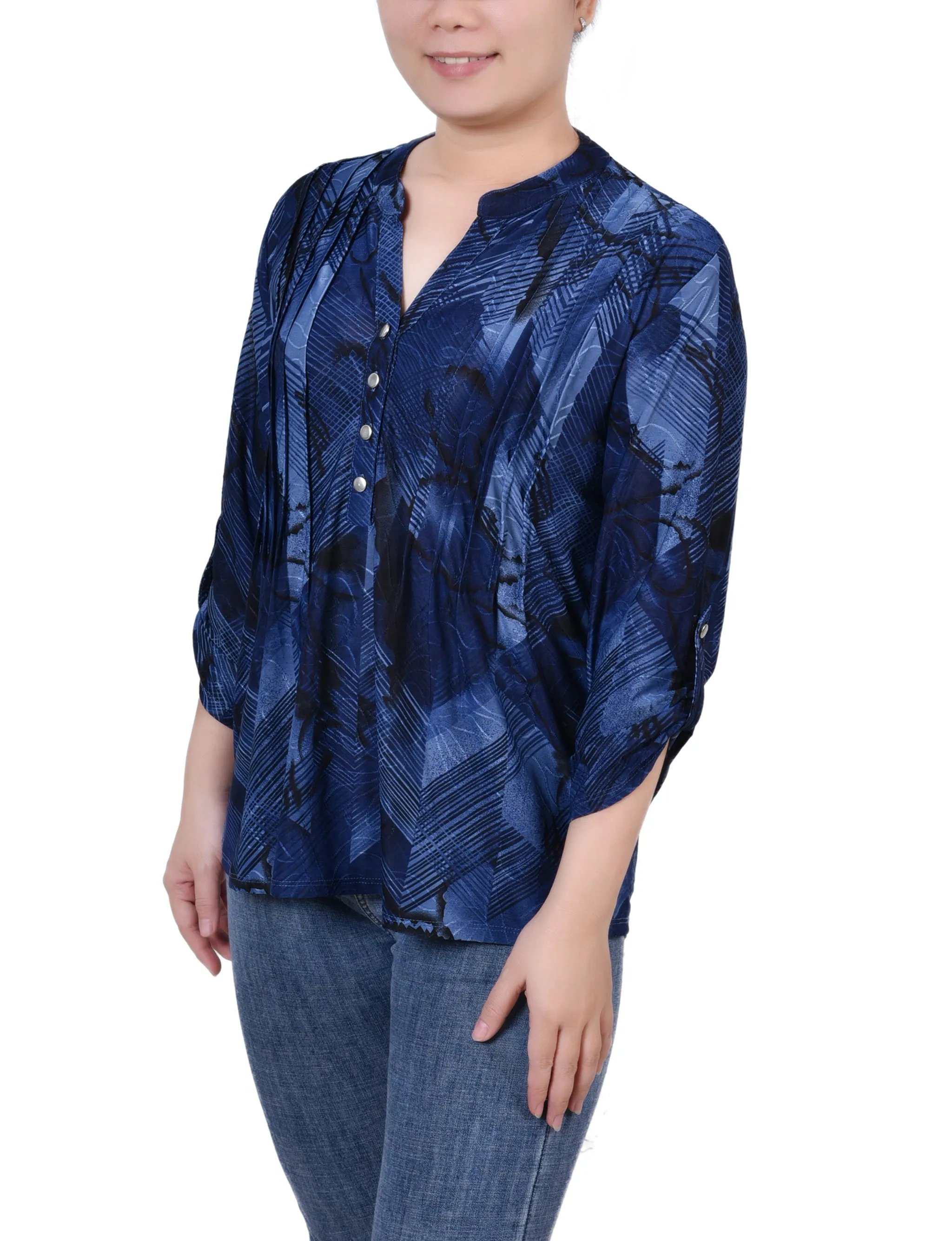 Petite 3/4 Sleeve Roll Tab Y Neck Pullover Top