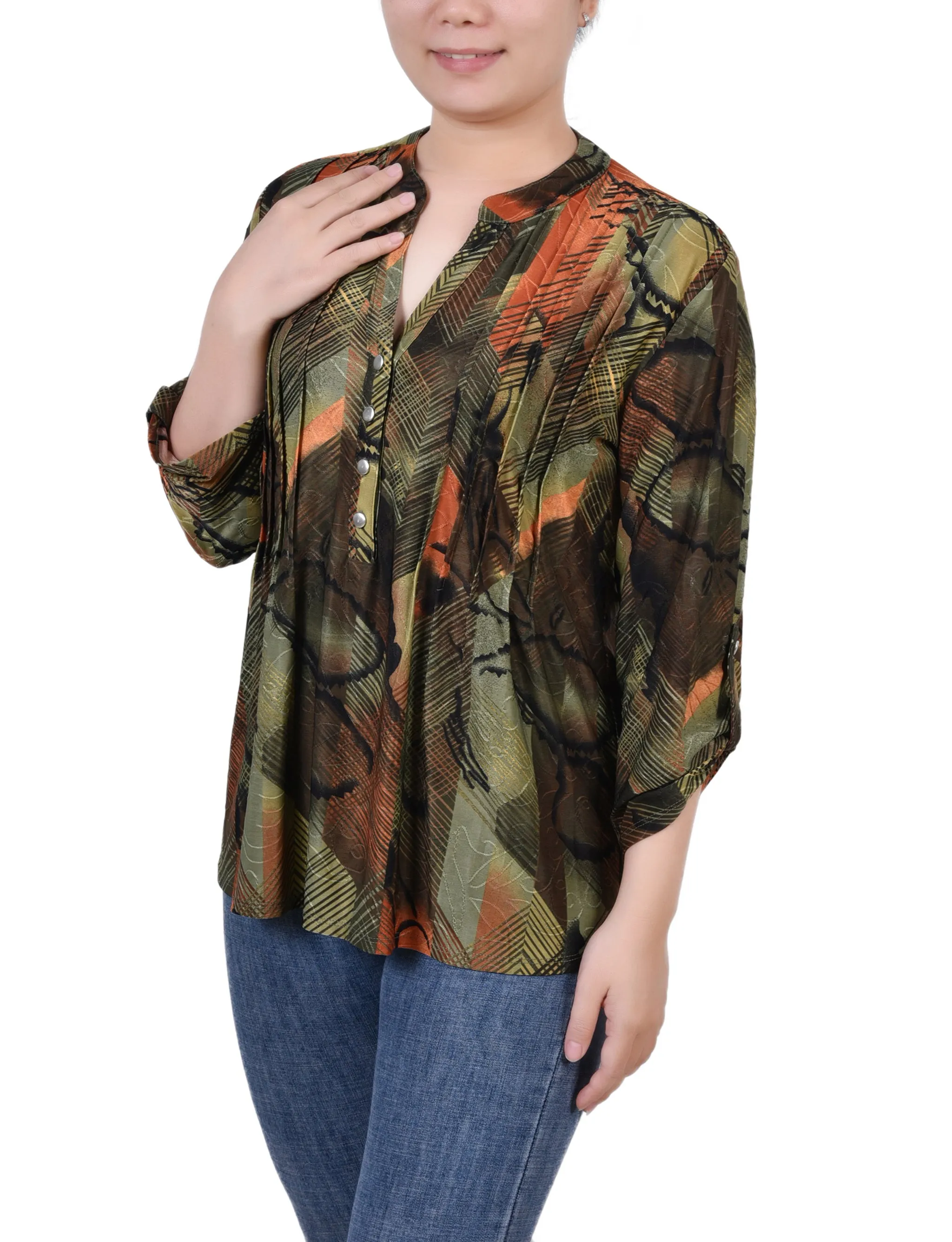 Petite 3/4 Sleeve Roll Tab Y Neck Pullover Top