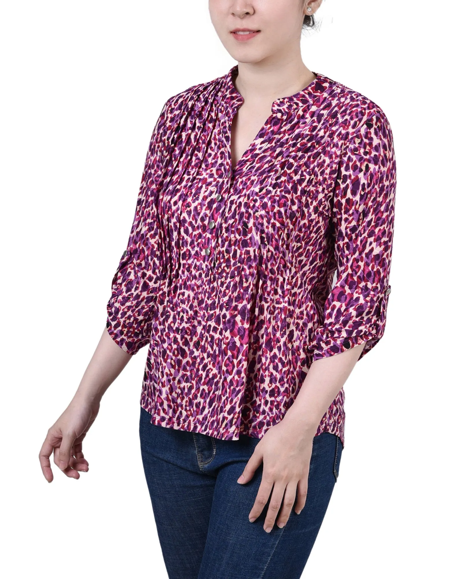 Petite 3/4 Sleeve Roll Tab Y Neck Pullover Top