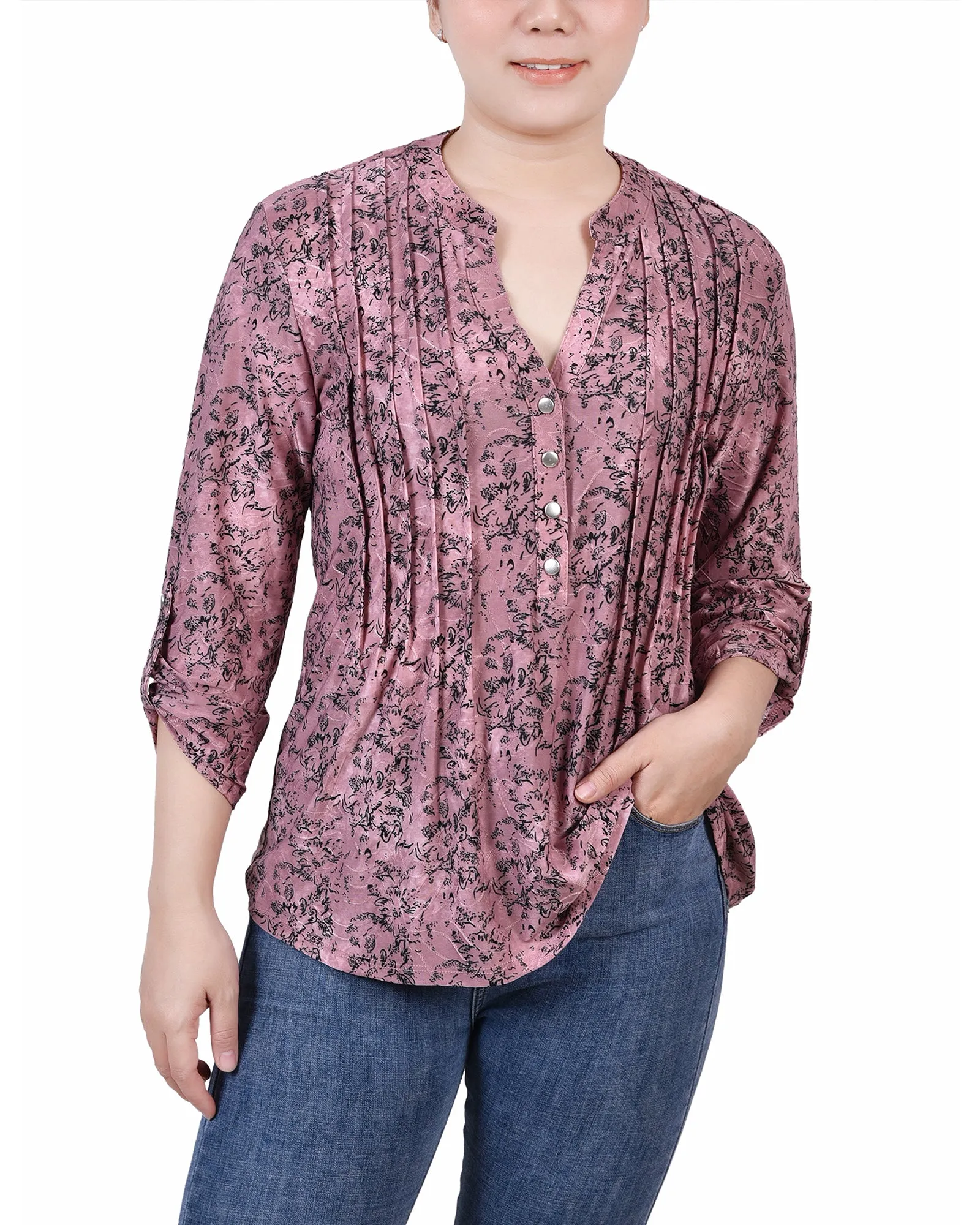 Petite 3/4 Sleeve Roll Tab Y Neck Pullover Top
