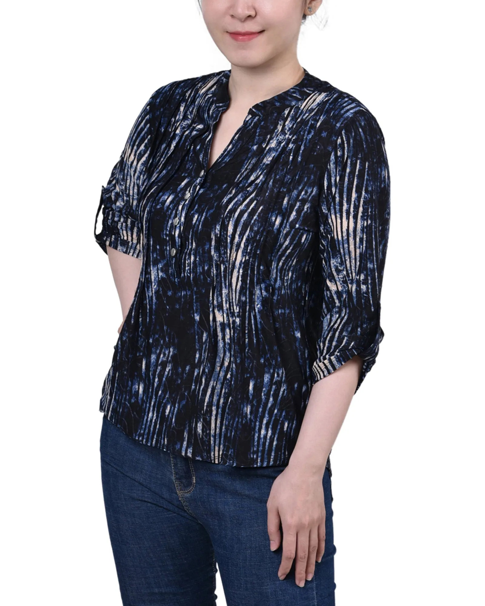 Petite 3/4 Sleeve Roll Tab Y Neck Pullover Top