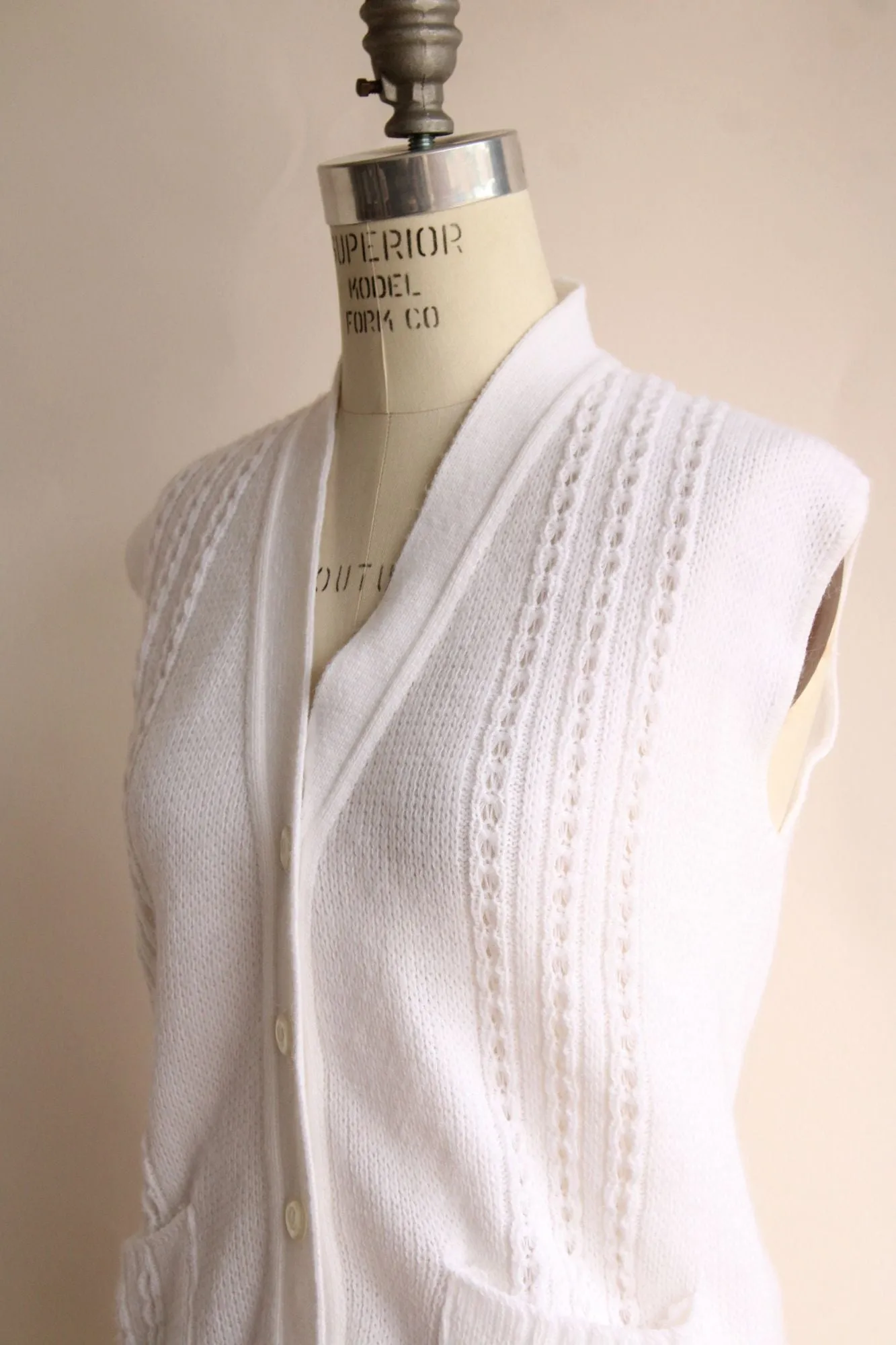 Vintage 1980s White Sweater Vest with Pockets