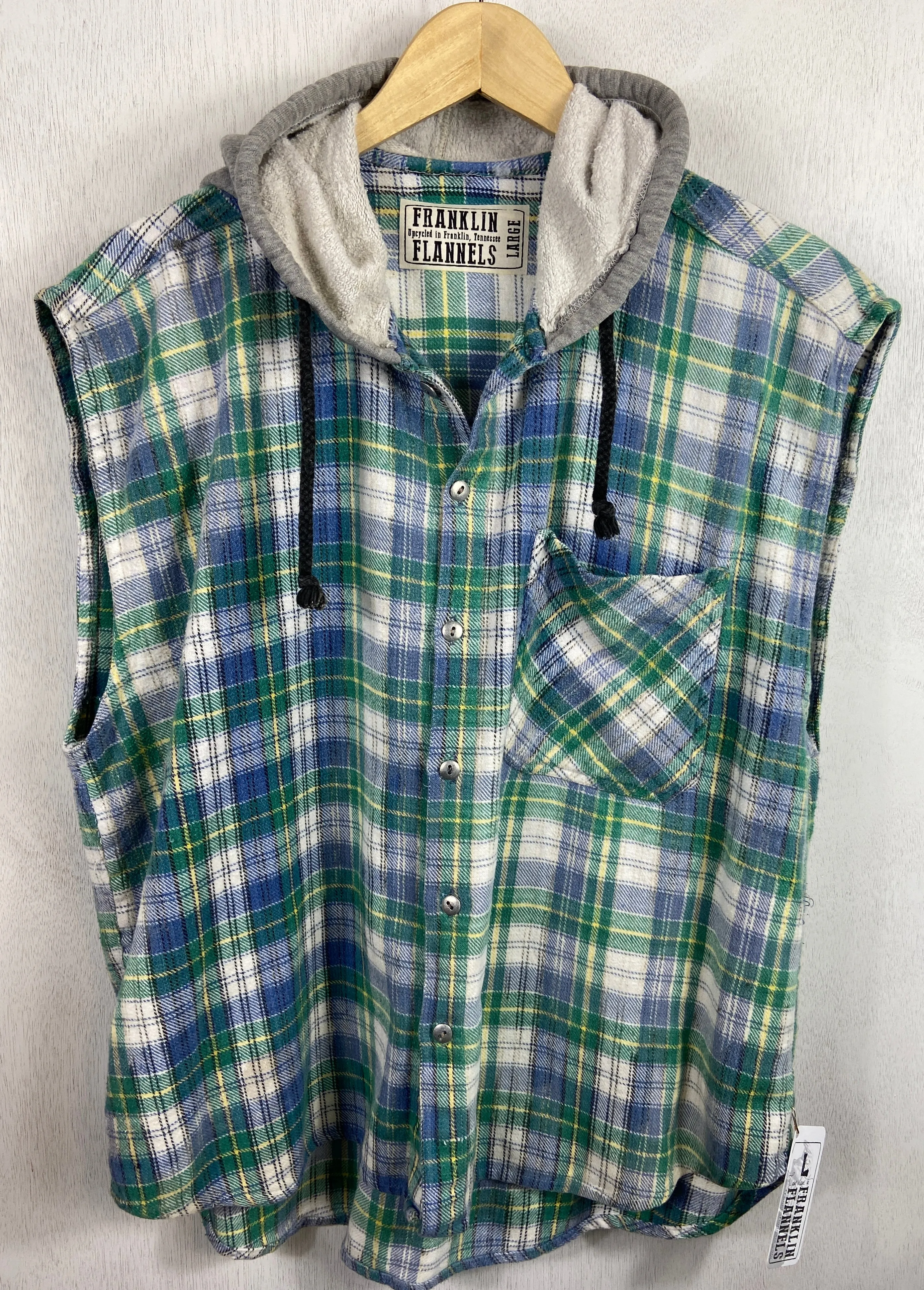 Vintage Green, White and Blue Flannel Hoodie Vest Size Large
