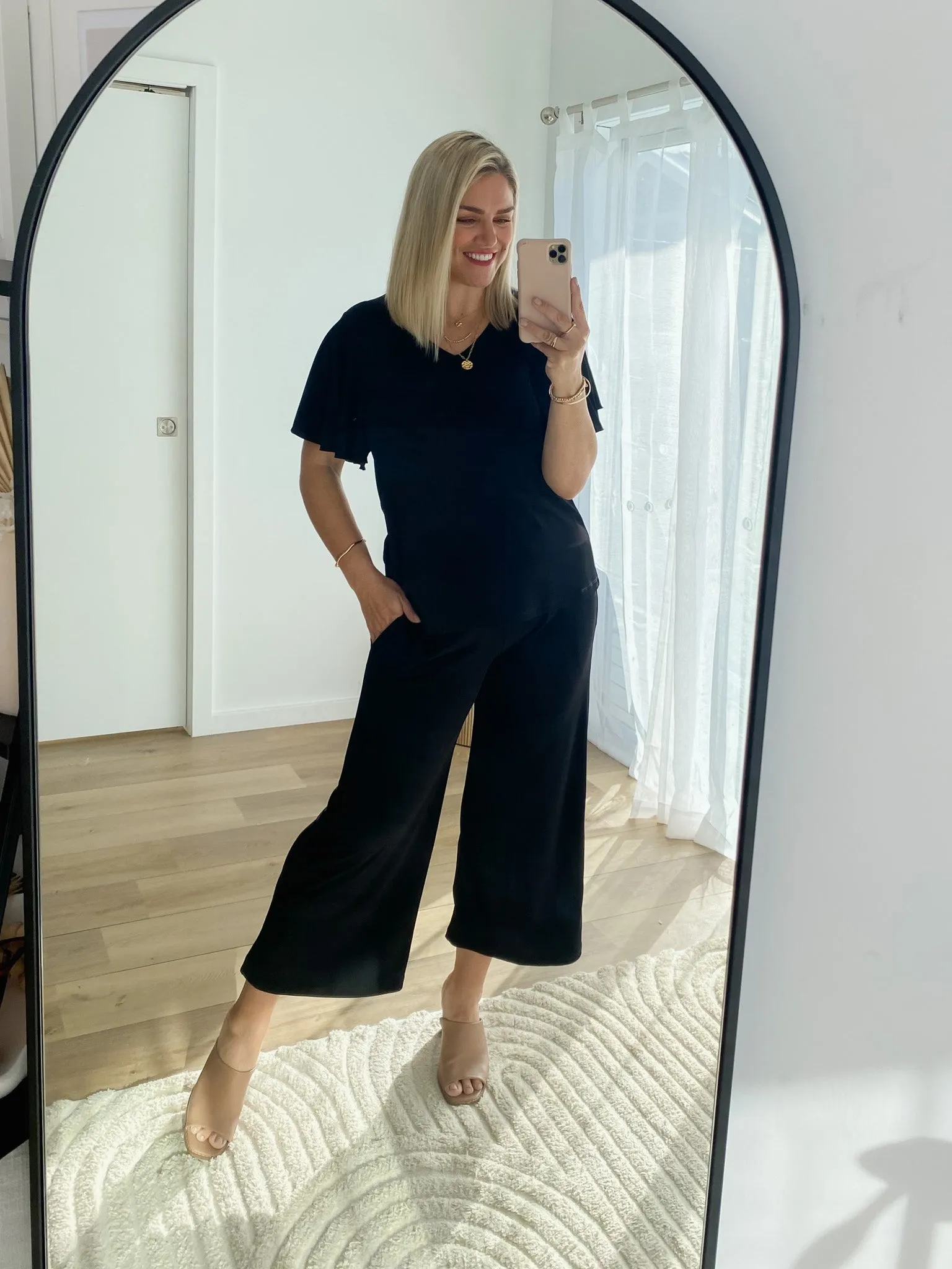 Wing Flutter Top in Black